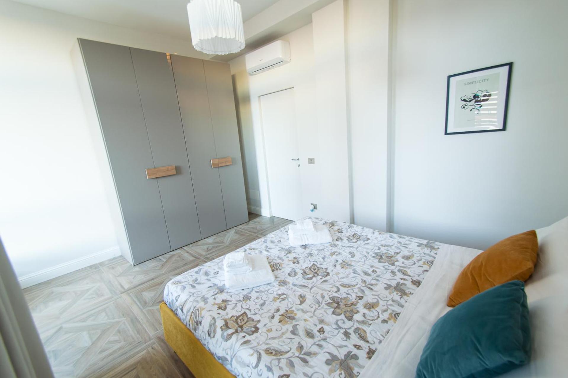 Loggia 27 Three-room Apartamento Florencia